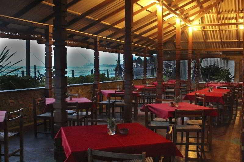 Yoho Rivi Ras Hotel Dehiwala-Mount Lavinia Buitenkant foto