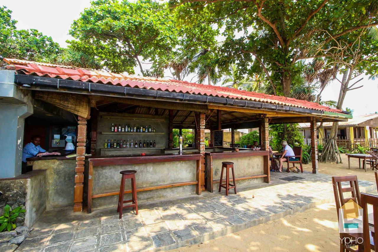 Yoho Rivi Ras Hotel Dehiwala-Mount Lavinia Buitenkant foto