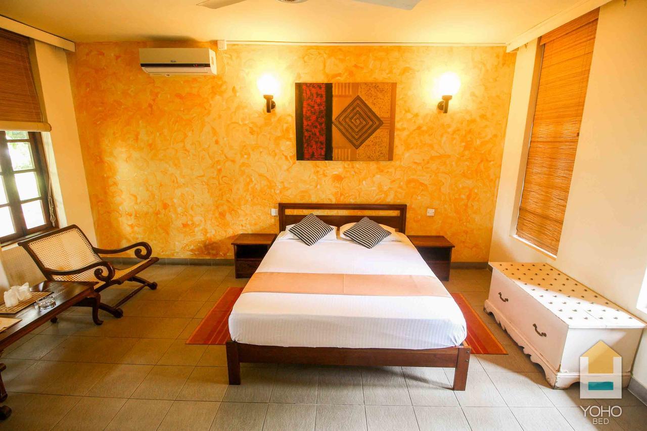 Yoho Rivi Ras Hotel Dehiwala-Mount Lavinia Buitenkant foto