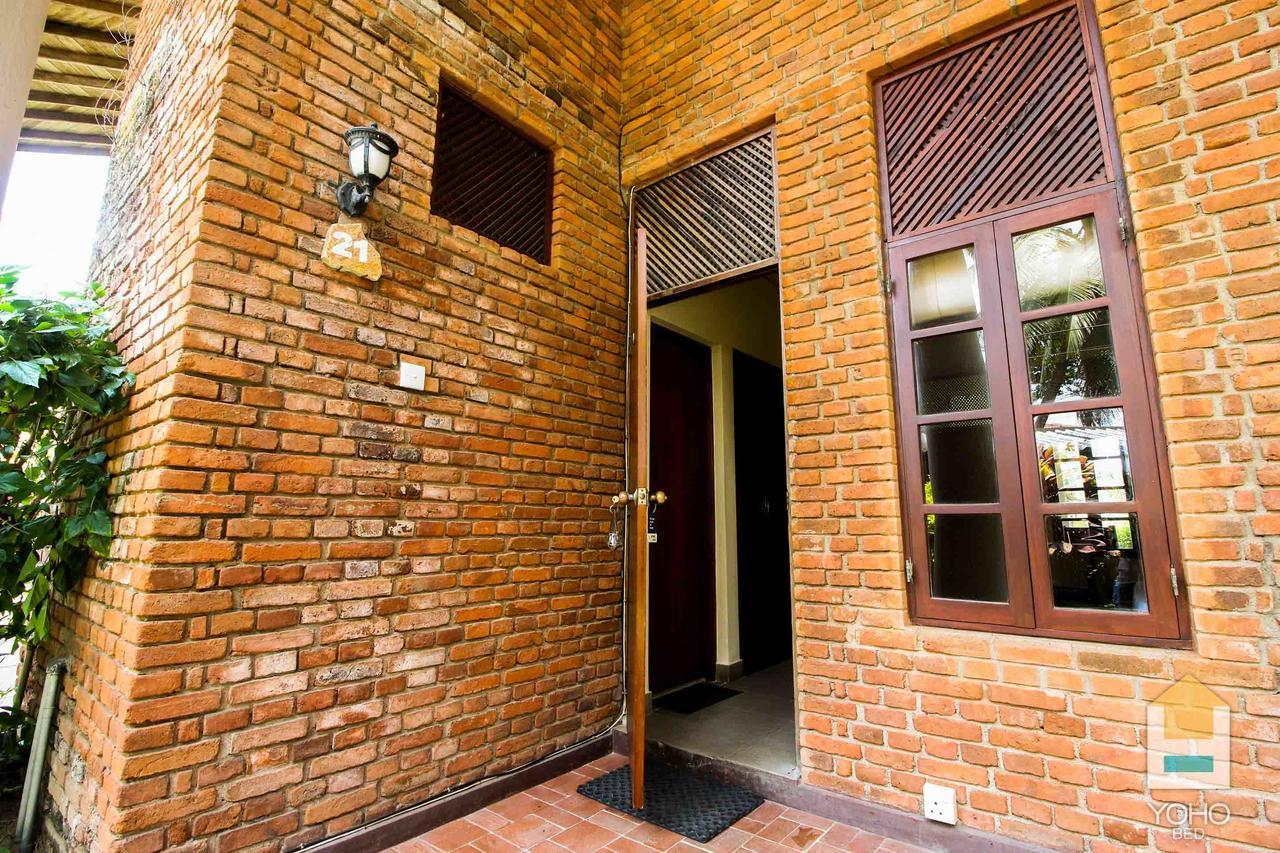 Yoho Rivi Ras Hotel Dehiwala-Mount Lavinia Buitenkant foto