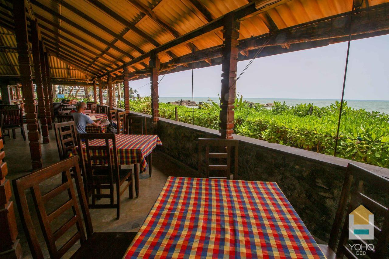 Yoho Rivi Ras Hotel Dehiwala-Mount Lavinia Buitenkant foto